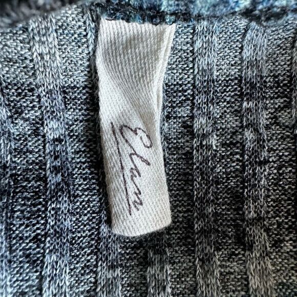 Elan Striped Lace-Up Cold Shoulder Knit Top With Flare Sleeves - Picture 5 of 6